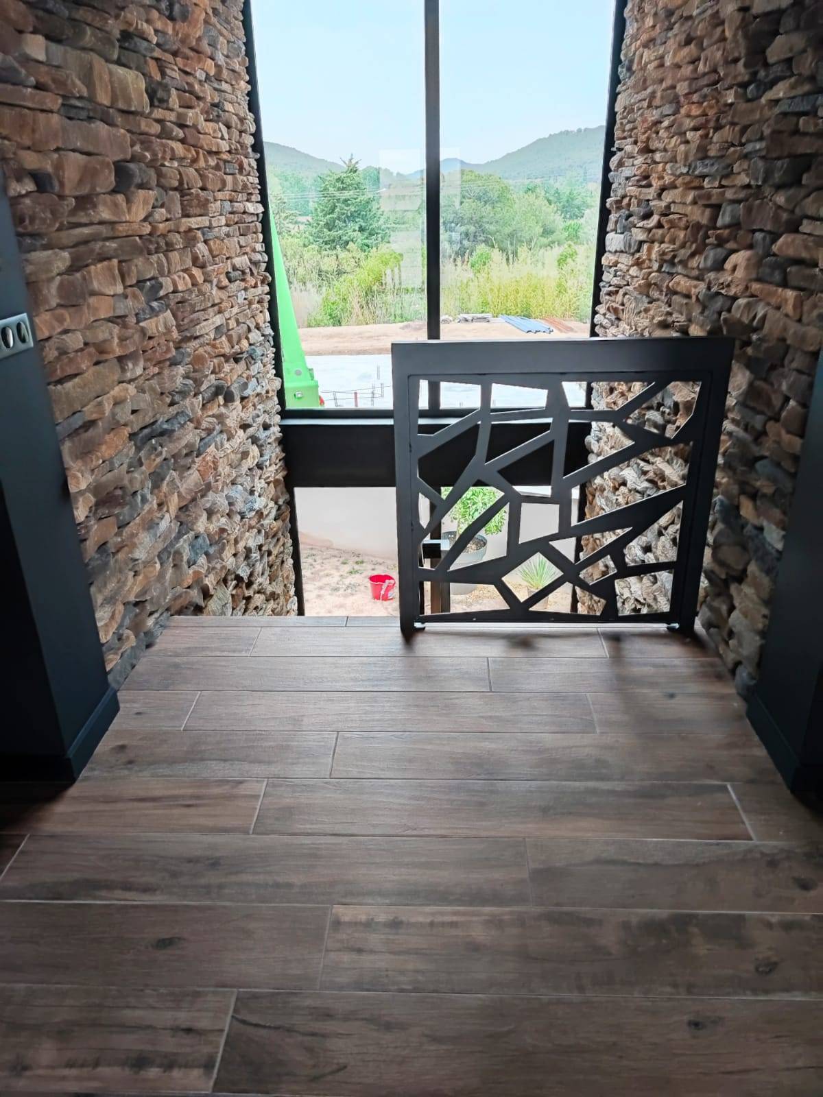 GARDE-CORPS DECOUPE LASER SUR ST MITRE