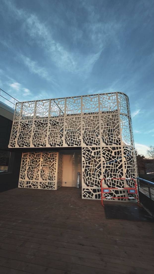 GARDE-CORPS - ESCALIER  ET BRISE VUES