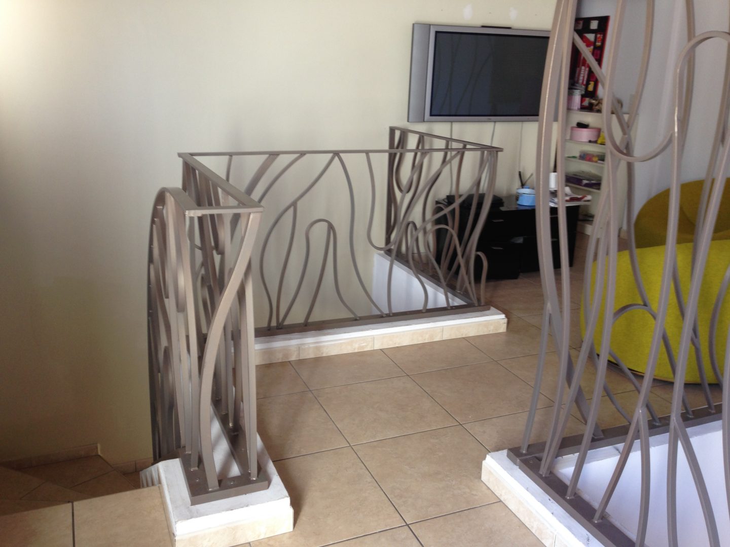 Montage des garde-corps à Istres