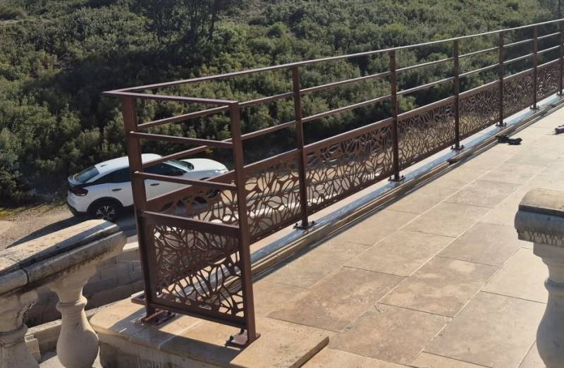 GARDE-CORPS MARIGNANE