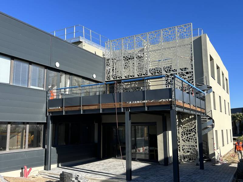 GARDE-CORPS - ESCALIER  ET BRISE VUES