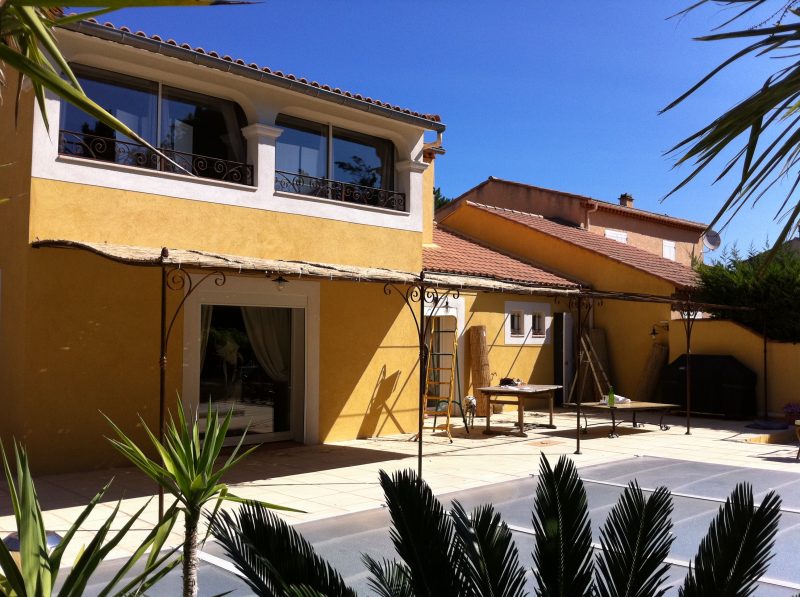 pergoal rouillée vernis à Entressen